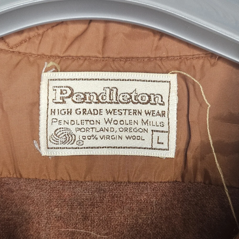 Pendleton Vintage Western Line Button Down - Picture 4 of 11
